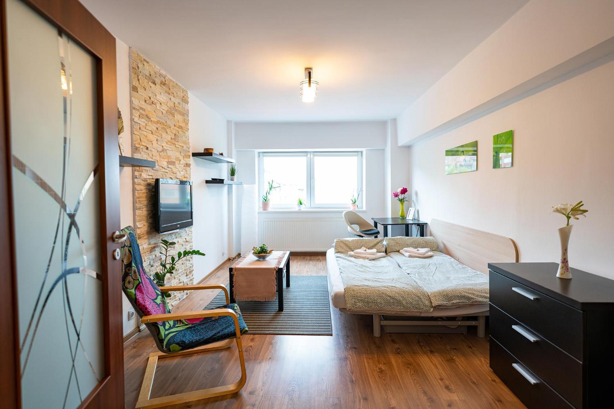 Apartamento Metropolitan Wildscape View Braşov Exterior foto